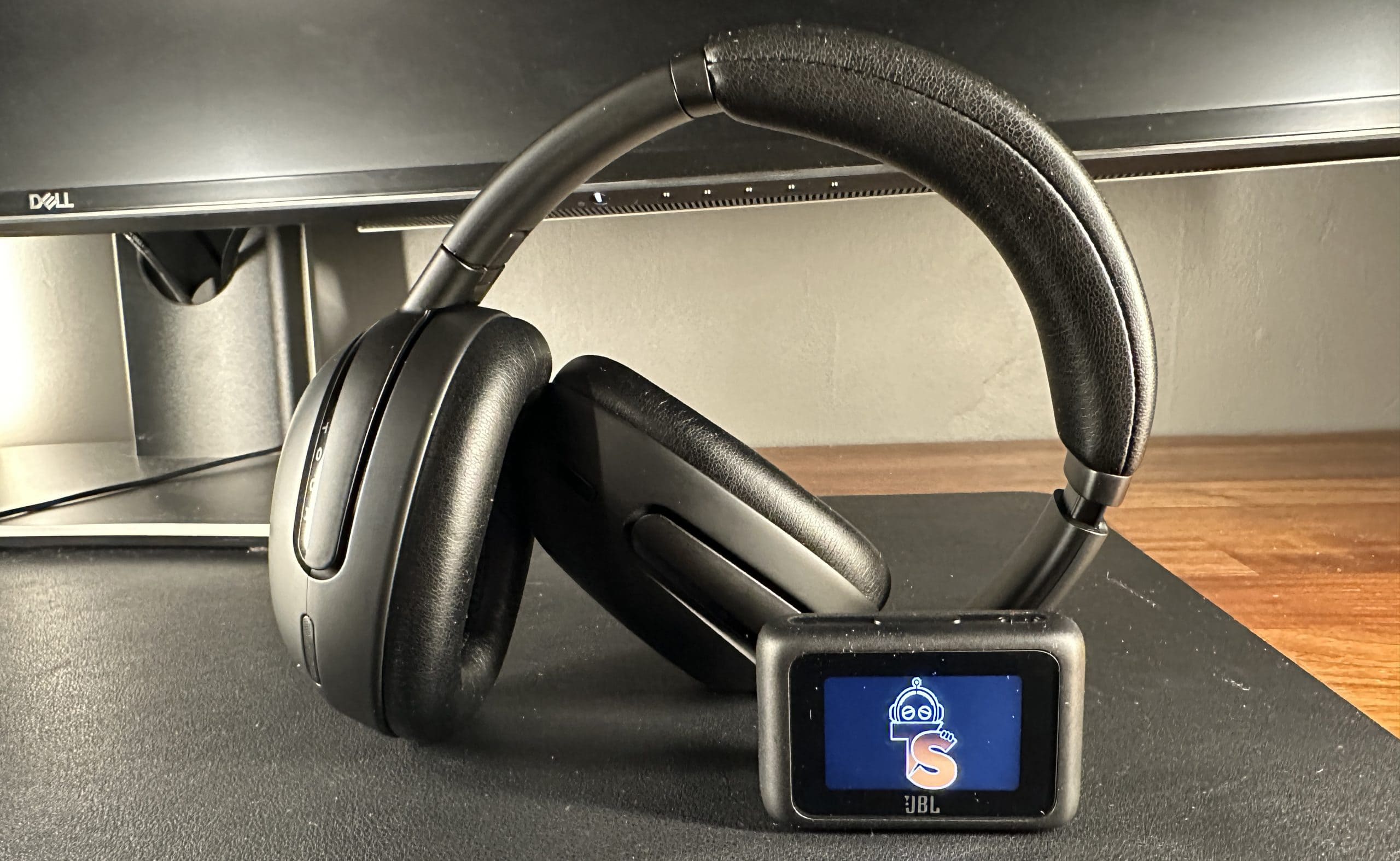 JBL Tour One M3 – Välljudande premiumlurar med extra allt