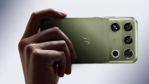 Motorola Signature 27 med Snapdragon 8 Elite Extreme Gen 6